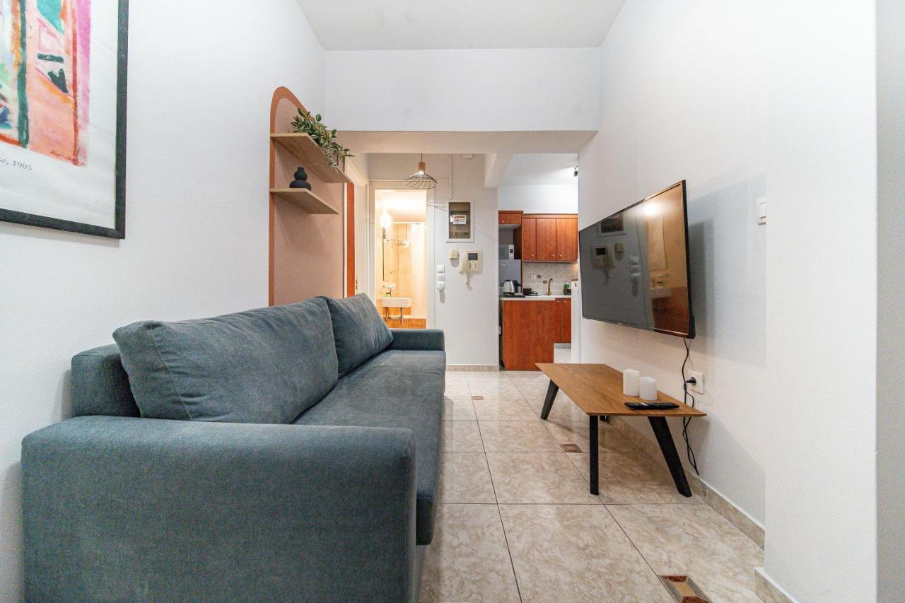 Per56 By Smart Cozy Suites - Right Next To The Metro - Parking - Available 24Hr Athena Bagian luar foto